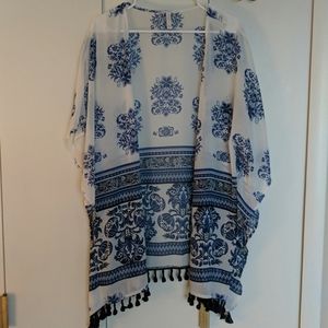 Blue and white kimono